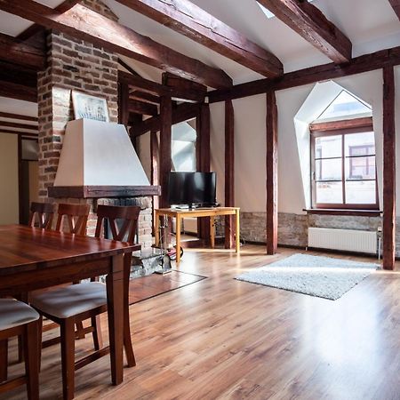 Dream Stay - Five Bedroom Penthouse In Old Town Tallinn Exterior photo