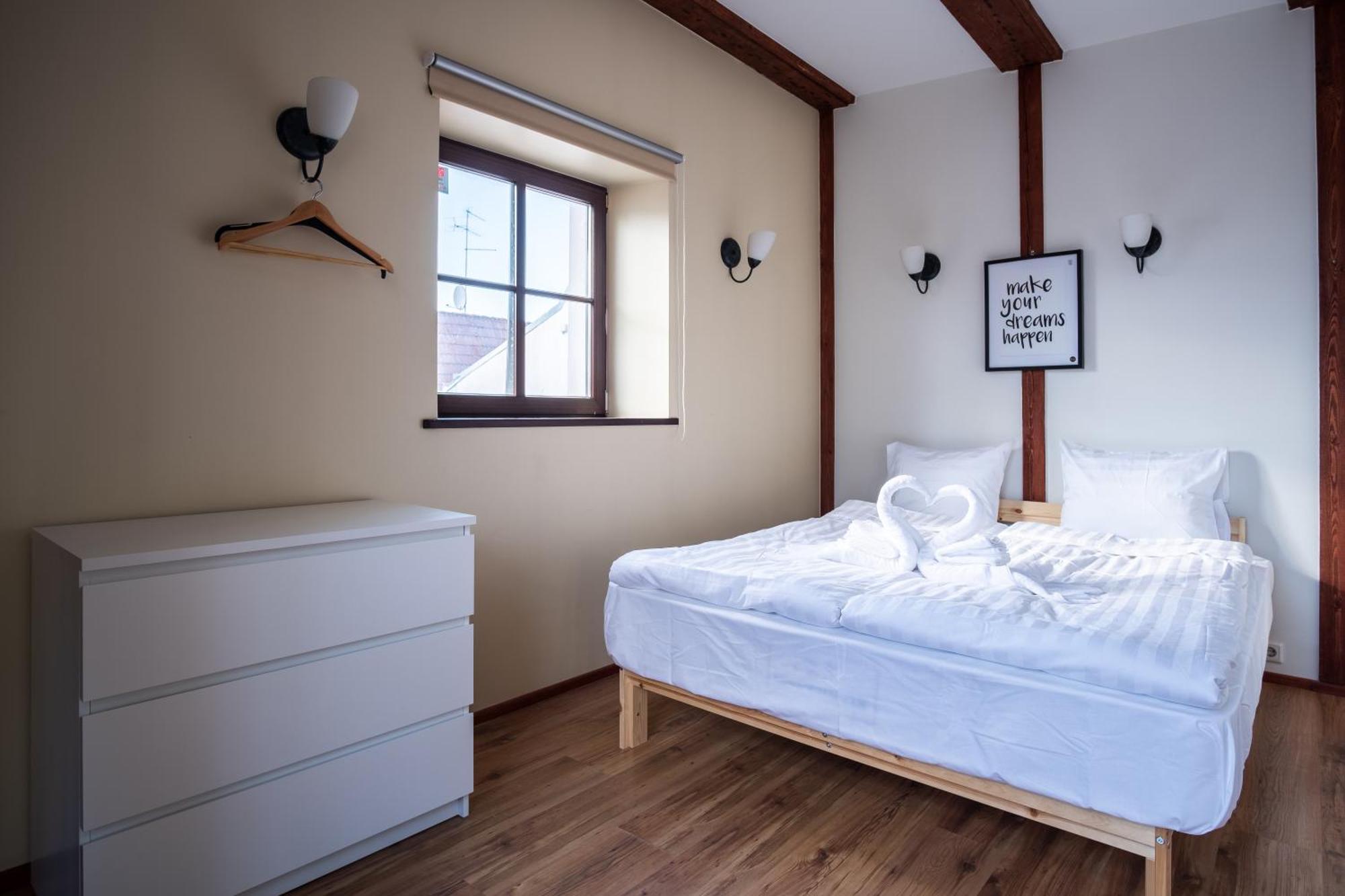 Dream Stay - Five Bedroom Penthouse In Old Town Tallinn Exterior photo
