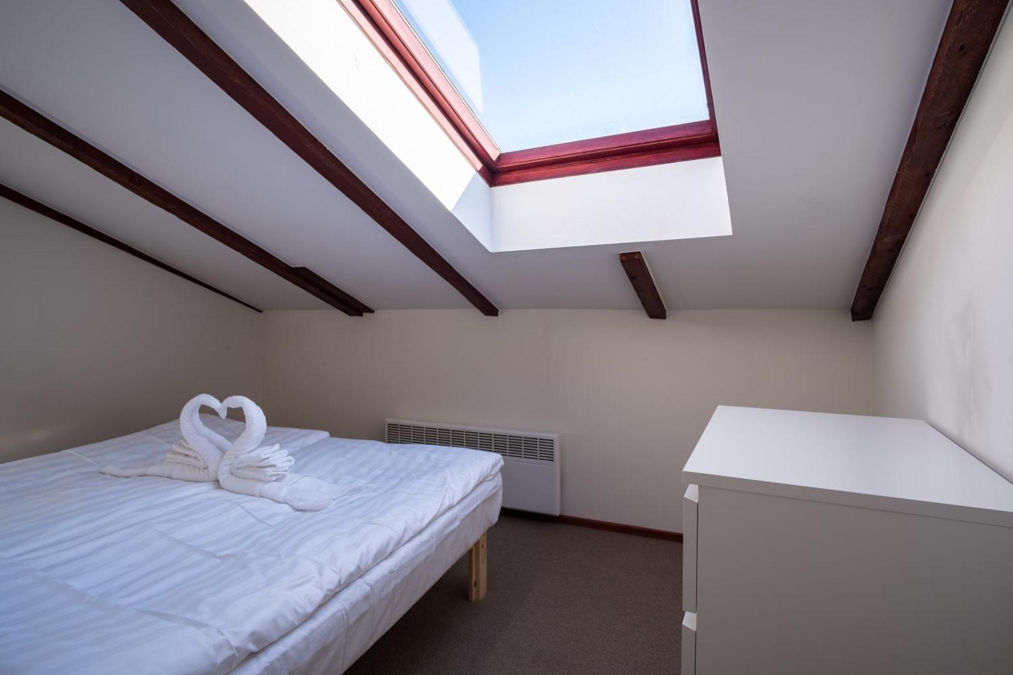 Dream Stay - Five Bedroom Penthouse In Old Town Tallinn Exterior photo