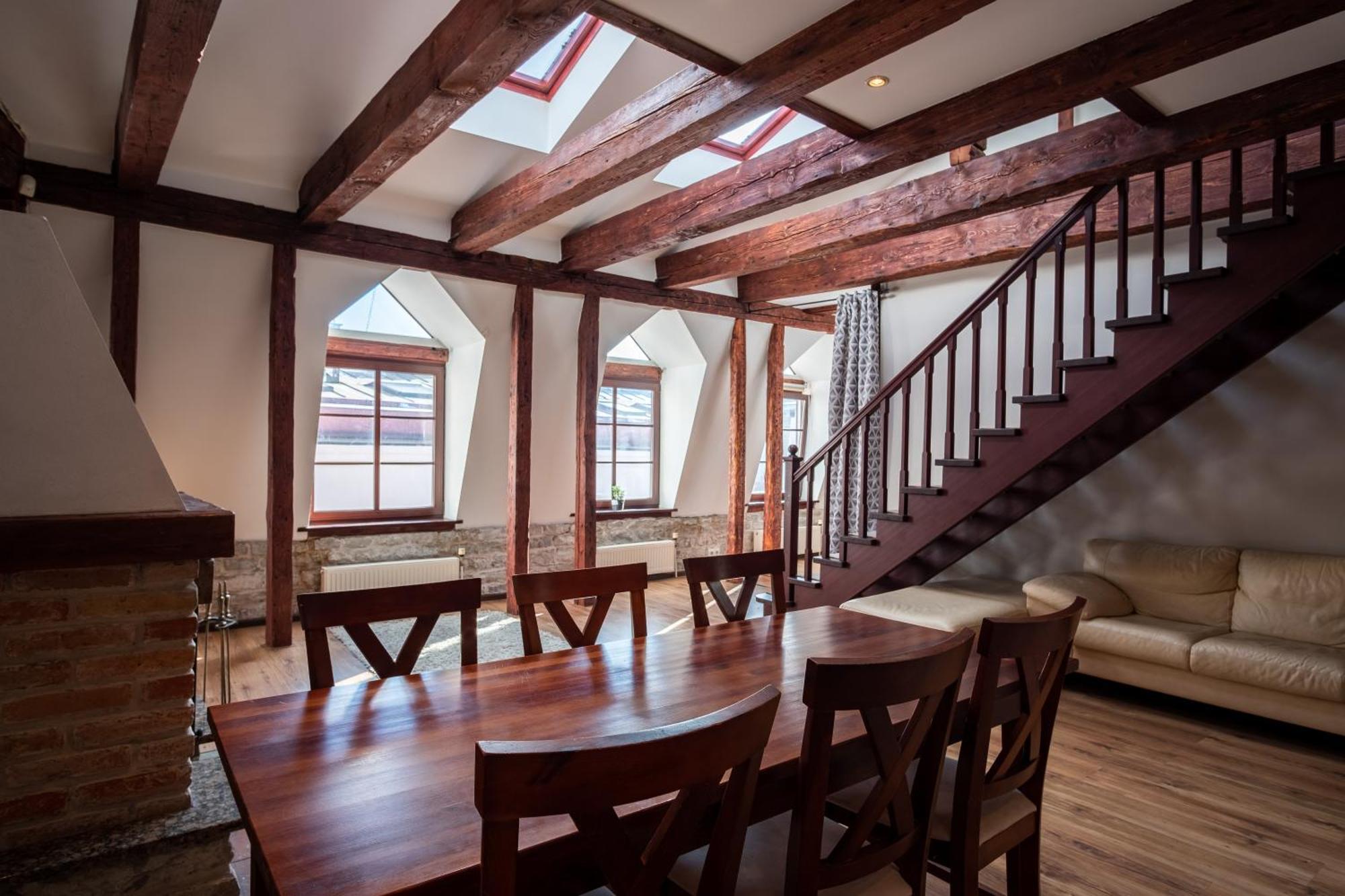 Dream Stay - Five Bedroom Penthouse In Old Town Tallinn Exterior photo