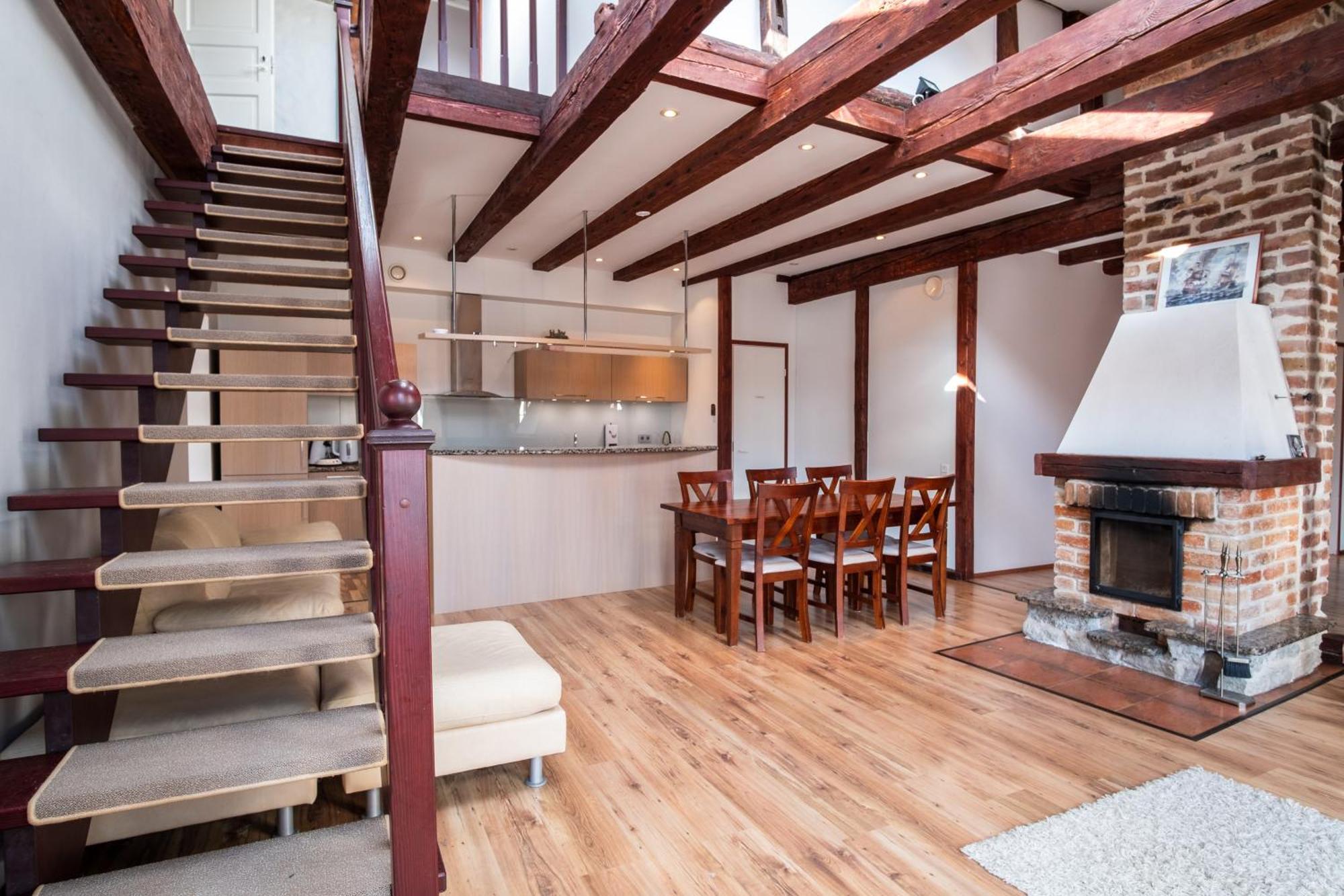 Dream Stay - Five Bedroom Penthouse In Old Town Tallinn Exterior photo